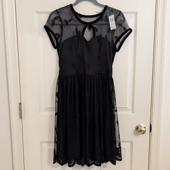 Her Universe Studio Ghibli Howl's Moving Castle Calcifer Vignette Black Dress - Picture 1 of 9